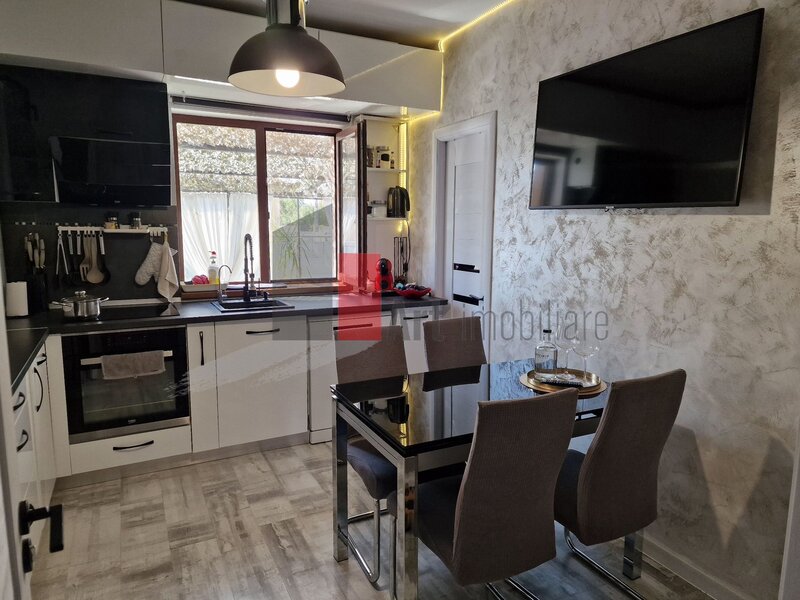 Mihailesti Vanzare casa moderna cu piscina si zona de fitness --Mihailesti